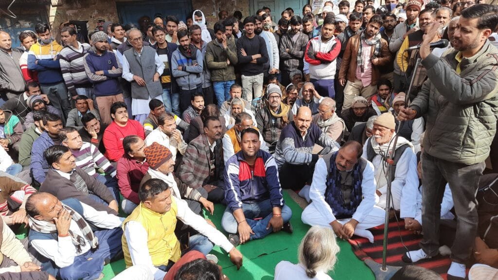 कोटपूतली : दो धड़ों में बंटा शहर, जिम्मेदार कौन ? 1 20211223 1207483522827013792925314