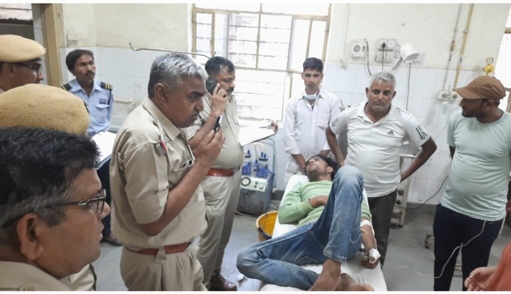 कोटपूतली : कांसली में फायरिंग, दो घायल 2 screenshot 20220713 150548 gallery3991399912465812648
