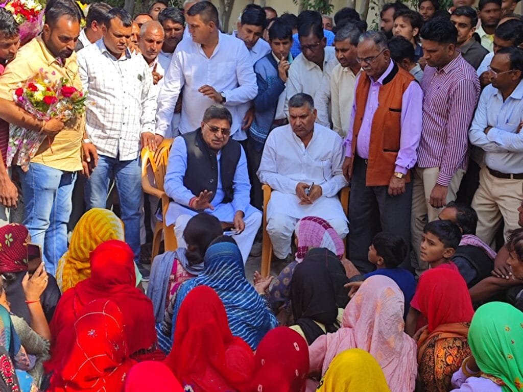 नहीं सुलझी अभी Vikas की मौत की गुत्थी, गृह राज्य मंत्री से मिले परिजन, लगाई मदद की गुहार...! 4 IMG 20221113 WA0013 1