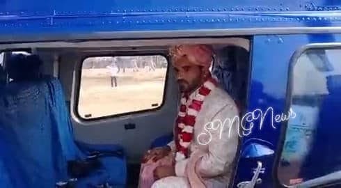 हेलीकॉप्टर से दुल्हन लेने आया दूल्हा, देखने उमड़ी भीड़ 2 behror marrige