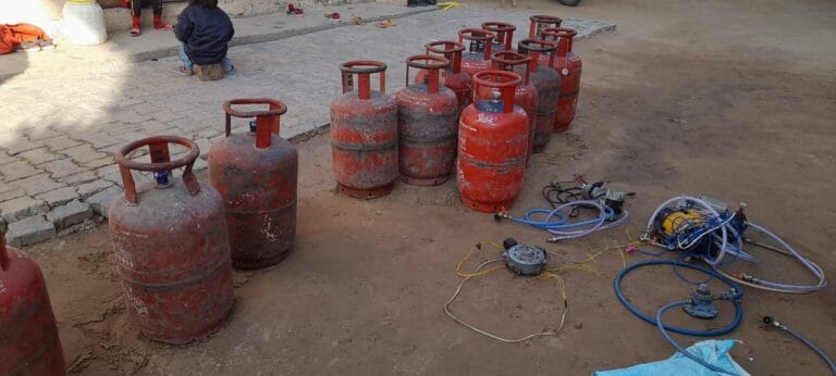 img-20221209-wa00071493641356909532504