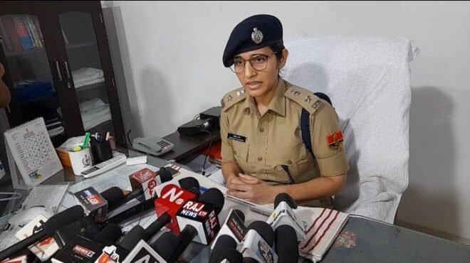 हरसोरा 'मॉब लिंचिंग' प्रकरण : जिला एसपी ने किया मॉब लिंचिंग की खबरों को खारिज, पढ़िए पूरा मामला 2 Screenshot 20230819 184249 VideoPlayer