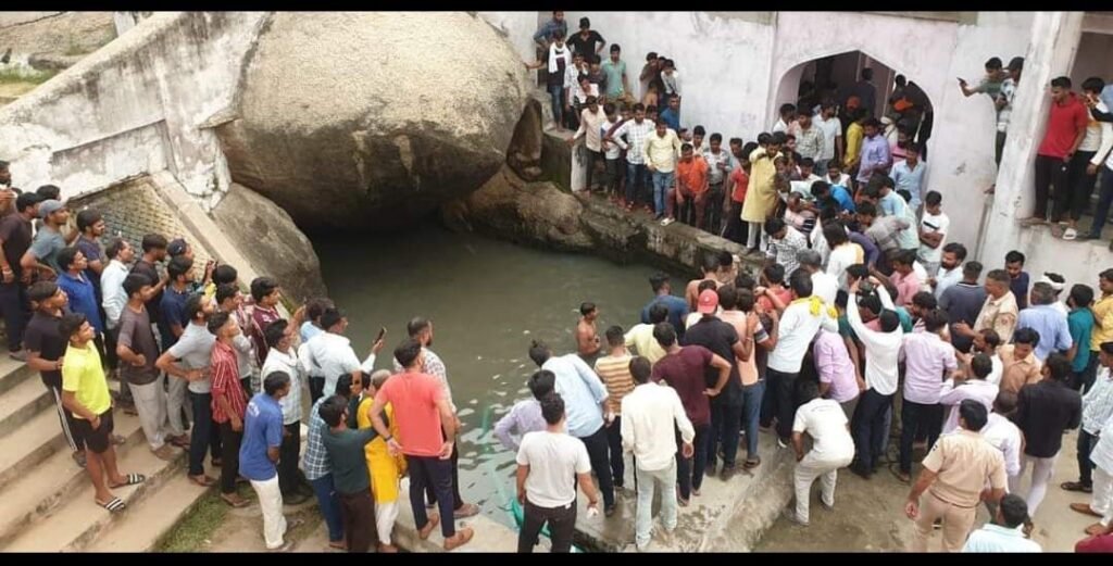 विराट नगर गणेश कुंड में हादसा, डूबने से दो छात्रों की मौत 1 img 20230818 wa00325987244890300862113