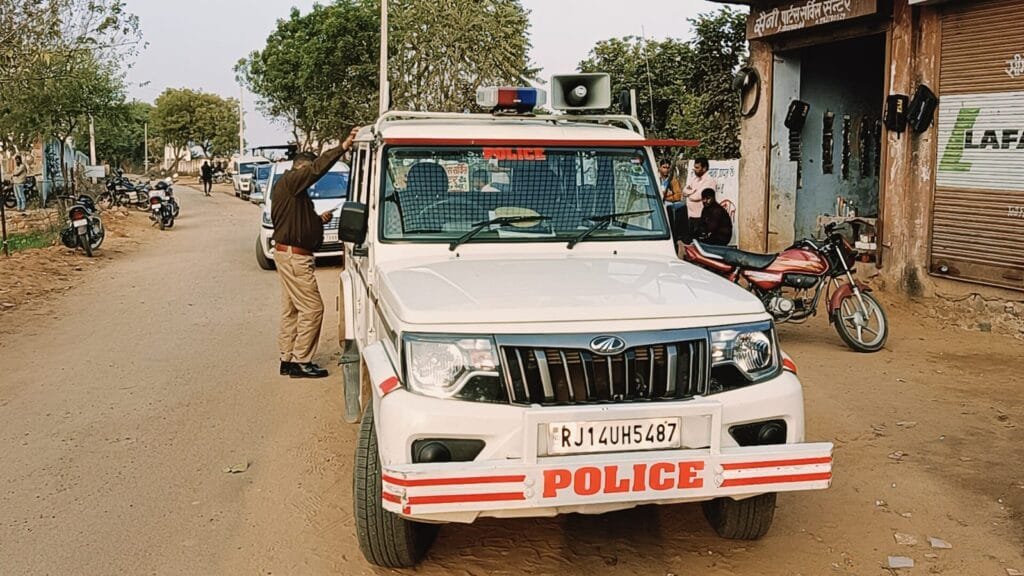 BIG BREAKING : फंदे से झूलता मिला महिला का शव पुलिस पहुंची मौके पर 2 IMG 20231217 WA0024