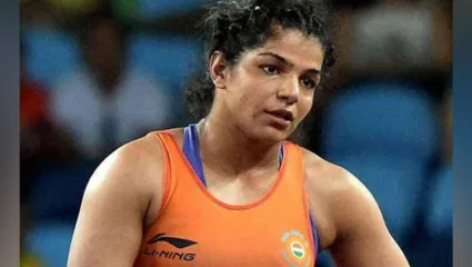 Sakshi Malik %E0%A4%B8%E0%A4%BE%E0%A4%95%E0%A5%8D%E0%A4%B7%E0%A5%80 %E0%A4%AE%E0%A4%BE%E0%A4%B2%E0%A4%BF%E0%A4%95 %E0%A4%A8%E0%A5%87 %E0%A4%B8%E0%A4%82%E0%A4%9C%E0%A4%AF %E0%A4%B8%E0%A4%BF%E0%A4%82%E0%A4%B9 %E0%A4%95%E0%A5%87 WFI