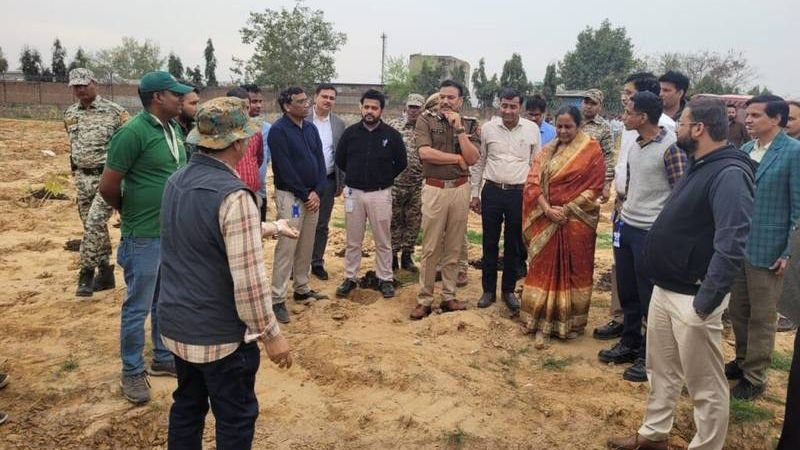 सोतानाला इंडस्ट्रीज एरिया में ग्रीन एरिया डेवलपमेंट की पहल, 6 बीघा जमीन पर होगा वृक्षारोपण 4 image editor output image 777410376 17406672944419156691110877045354