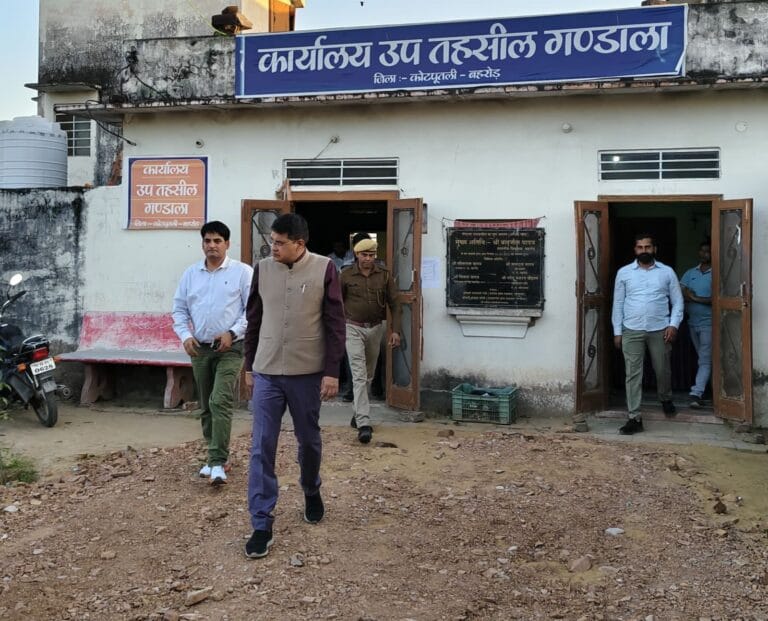अतिरिक्त जिला कलक्टर ने किया उप तहसील गंडाला का औचक निरीक्षण 3 img-20250306-wa00163646469719201406522.jpg