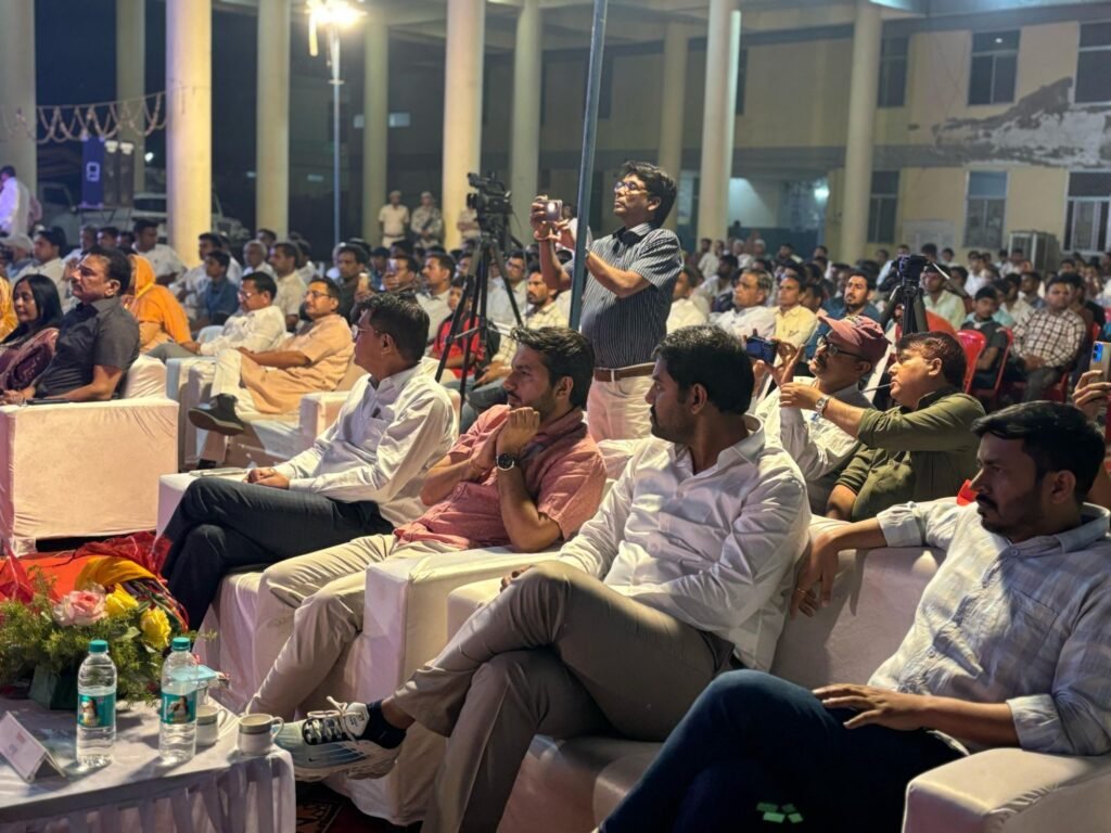 राजस्थान दिवस पर सांस्कृतिक संध्या का भव्य आयोजन, लोक कलाकारों ने मोहा मन 4 img 20250331 wa00281428446466958680507