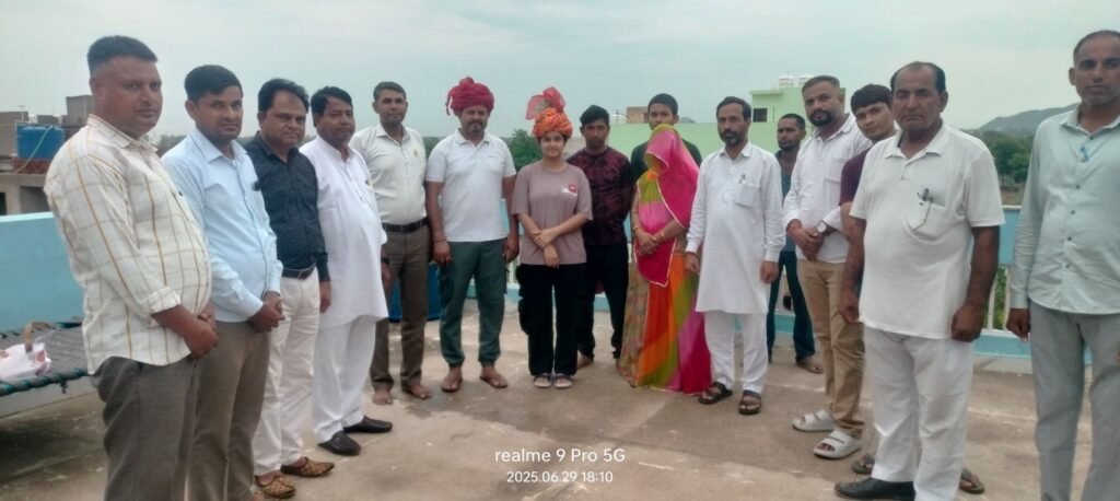 माधोसिंहपुरा में सना शेखावत का नीट में चयन होने पर जोरदार स्वागत 3 img 20250629 wa01195545987027603802537