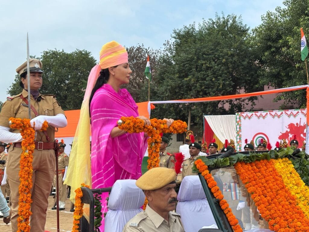 कोटपूतली में स्वतंत्रता दिवस का जिला स्तरीय समारोह देशभक्ति की उमंग के साथ संपन्न 7 img 20250815 wa0061541490279652550735