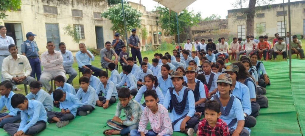 बनेठी विद्यालय में स्वतंत्रता दिवस समारोह का आयोजन, छात्र-छात्राएं सम्मानित 2 img 20250816 wa0038648098654587782109