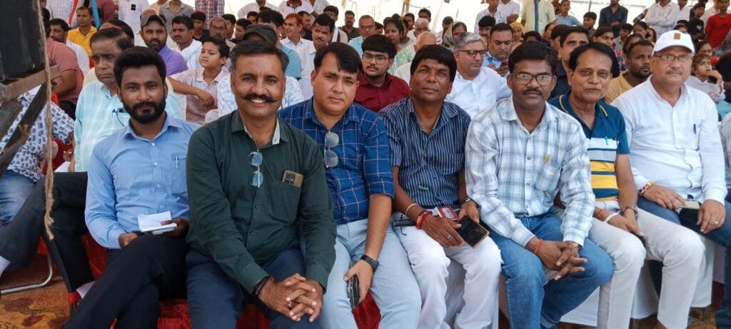 कोटपूतली में स्वतंत्रता दिवस का जिला स्तरीय समारोह देशभक्ति की उमंग के साथ संपन्न 13 img20250815100426 burst0011821745836193268010