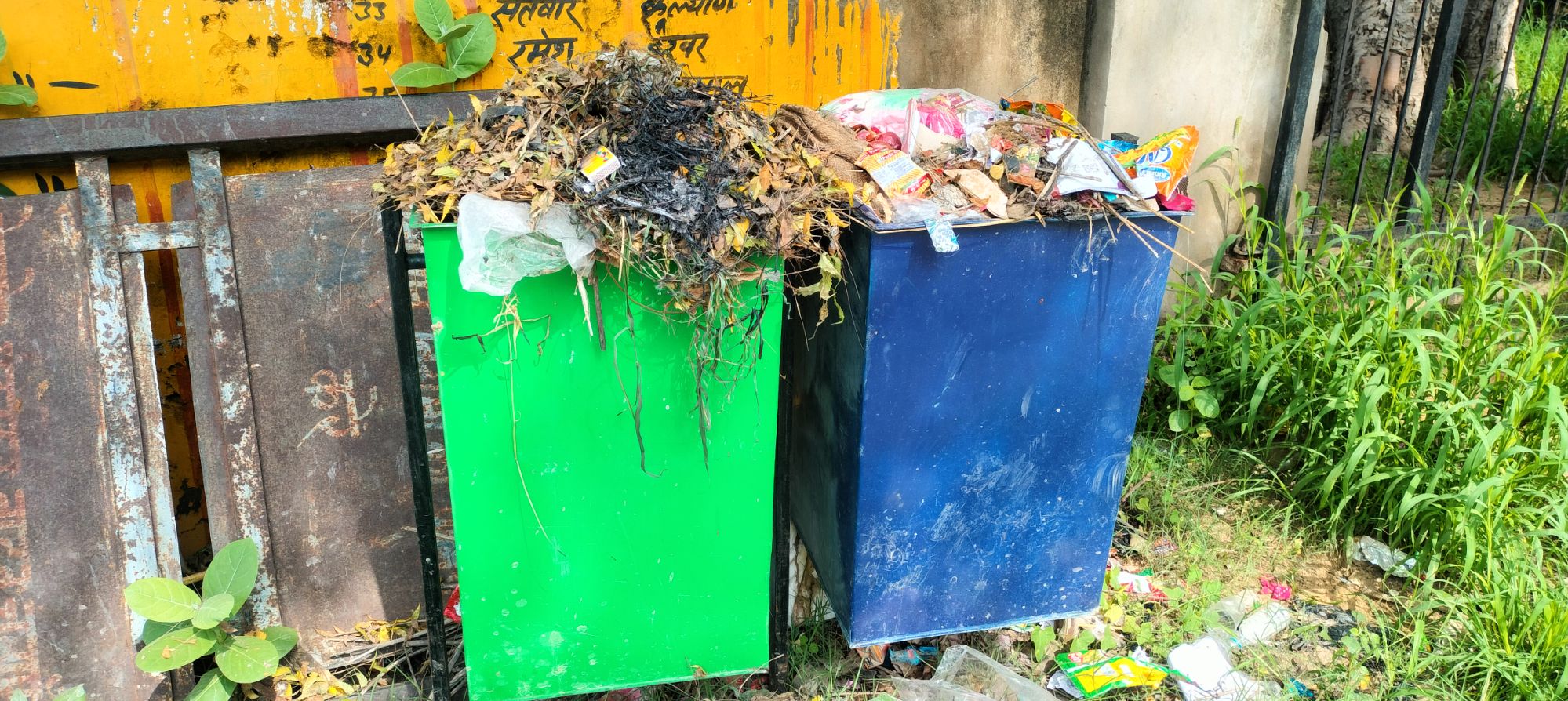 ग्राम पंचायत रायकरणपुरा में सफाई व्यवस्था बदहाल, कचरा पात्रों के आसपास फैल रही गंदगी 1 img202507250936255820325445792432632.jpg