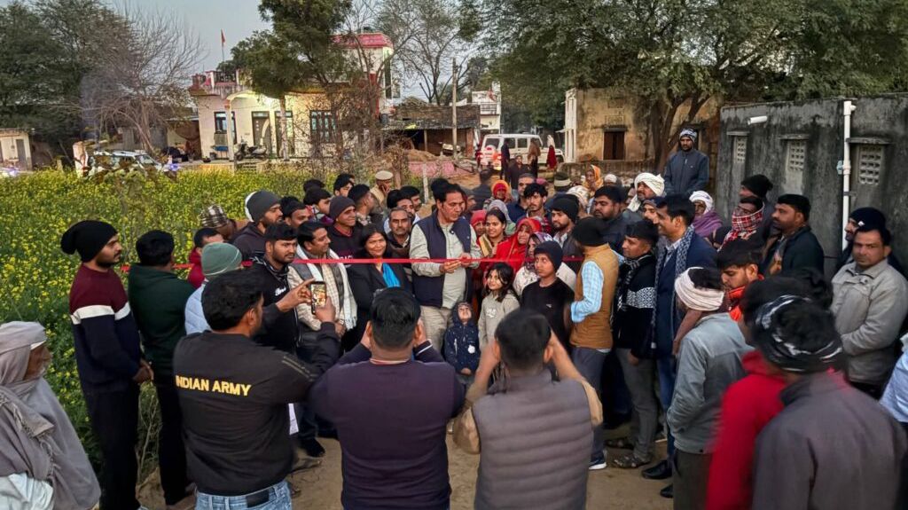 पावटा-प्रागपुरा विकास की राह पर स्ट्रीट लाइटों का उद्घाटन