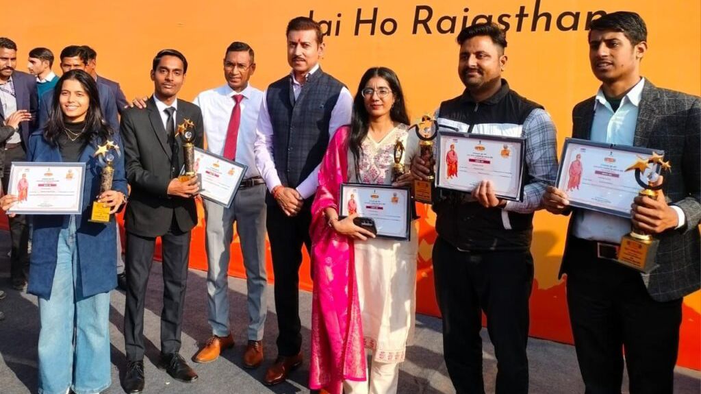 पावटा के अंशुल खंडेलवाल ने राज्य स्तरीय युवा महोत्सव में 'सॉफ्ट पावर’ विषय पर पहला स्थान हांसिल किया पावटा के अंशुल खंडेलवाल ने राज्य स्तरीय युवा महोत्सव में 'सॉफ्ट पावर’ विषय पर पहला स्थान हांसिल किया