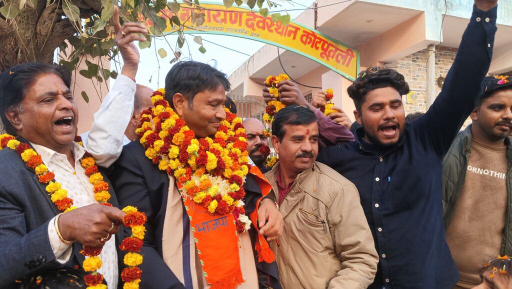 कोटपूतली में भाजपा प्रदेश महामंत्री भूपेंद्र सैनी का भव्य स्वागत, अभिनंदन समारोह 3 कोटपूतली में भाजपा प्रदेश महामंत्री भूपेंद्र सैनी का भव्य स्वागत