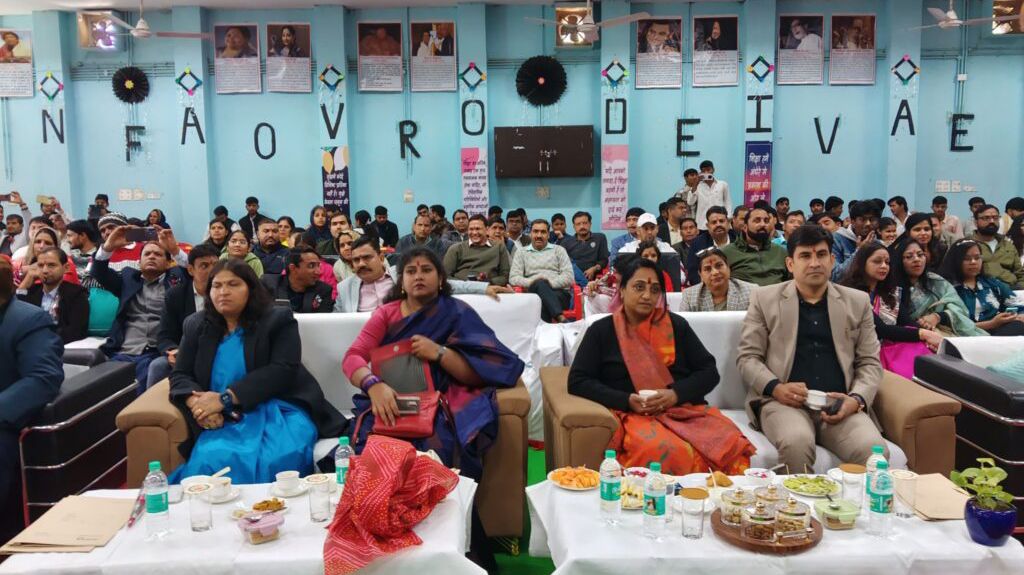 पावटा के नवोदय विद्यालय में गणतंत्र दिवस की पूर्व संध्या पर एल्यूमिनी मीट व वार्षिकोत्सव