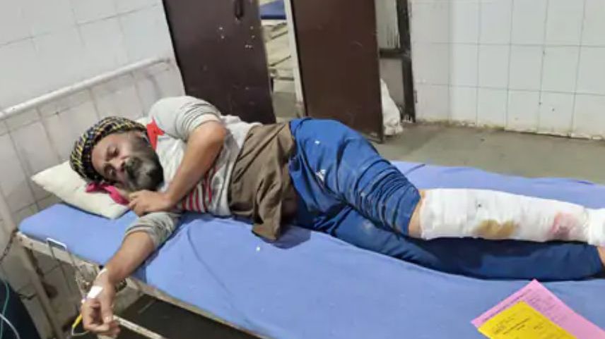 बहरोड दहमी पुलिया पर हादसा : एलपीजी से भरा टैंकर ट्रेलर से टकराया