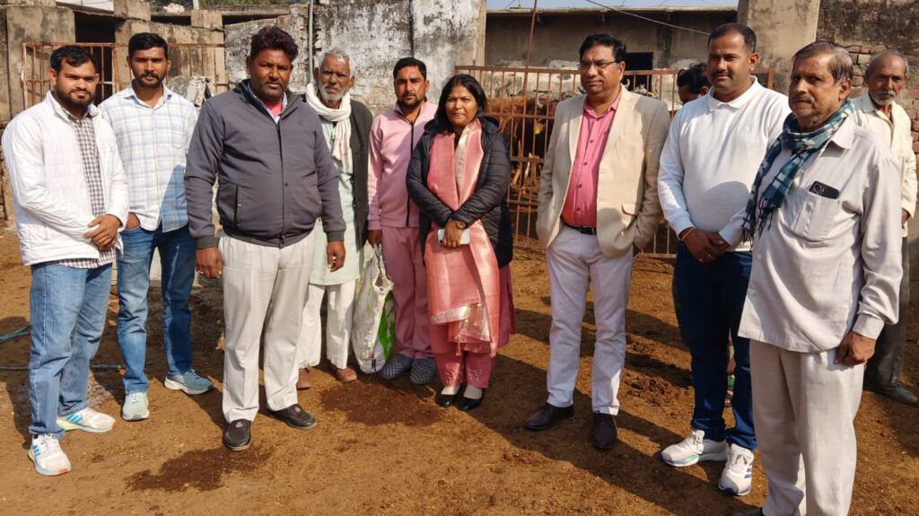 पावटा एसडीएम साधना शर्मा ने श्रीकृष्ण गौशाला प्रागपुरा का किया निरीक्षण पावटा एसडीएम साधना शर्मा ने श्रीकृष्ण गौशाला प्रागपुरा का किया निरीक्षण