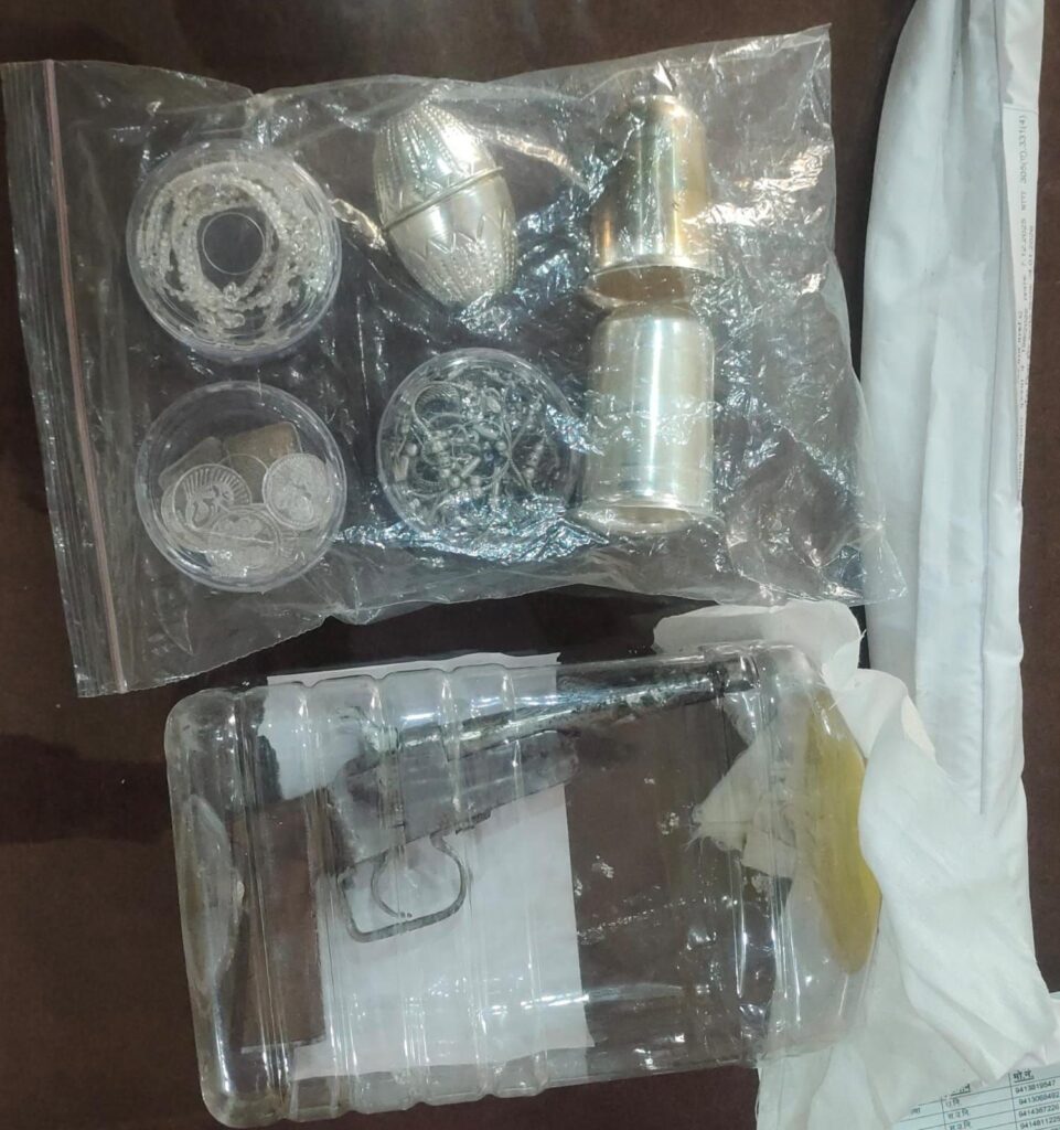 शाहजहांपुर पुलिस ने अवैध हथियार के साथ पकड़े नकबजनी के दो आरोपी 