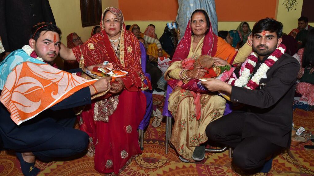 पावटा में सिर्फ ₹1 और नारियल में सगाई: अशोक कुमार शर्मा ने दहेज प्रथा पर किया करारा प्रहार पावटा में सिर्फ ₹1 और नारियल में सगाई: अशोक कुमार शर्मा ने दहेज प्रथा पर किया करारा प्रहार