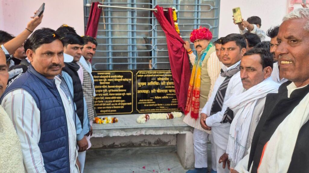 पावटा क्षेत्र में सड़क, स्वास्थ्य और सुविधा — गांव की तकदीर बदलने का संकल्प : हंसराज पटेल