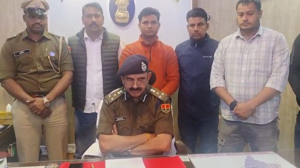 बहरोड़ कोतवाली व डीएसटी की संयुक्त कार्रवाई, 50 हजार का इनामी हत्यारोपी गिरफ्तार