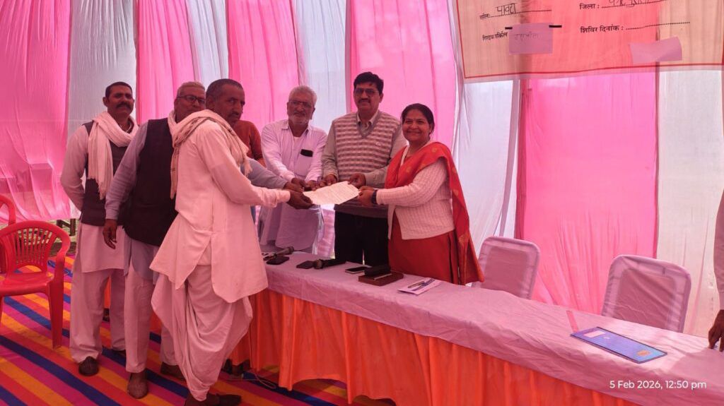 पावटा के टसकोला में ग्राम उत्थान शिविर आयोजित