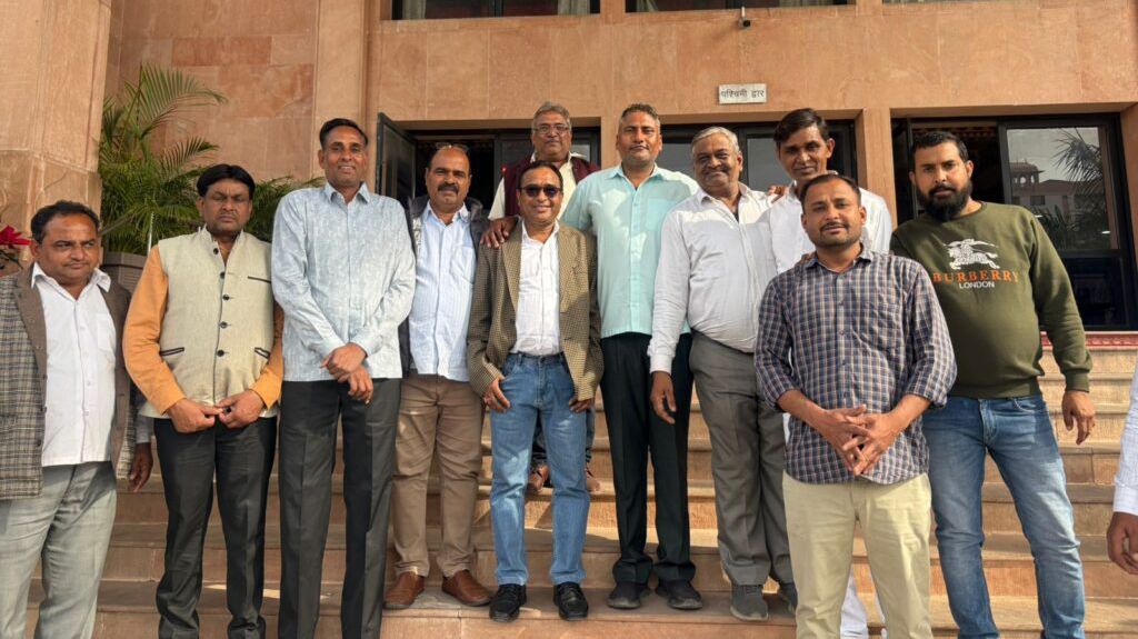 पावटा ब्लॉक के वरिष्ठ नागरिकों ने जयपुर में देखी विधानसभा कार्यवाही