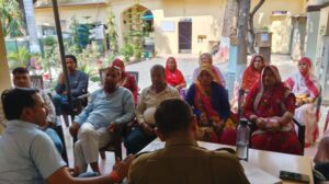 कोटपूतली-बहरोड़ जिले के प्रागपुरा थाना परिसर में शांति समिति की बैठक आयोजित कोटपूतली-बहरोड़ जिले के प्रागपुरा थाना परिसर में शांति समिति की बैठक आयोजित