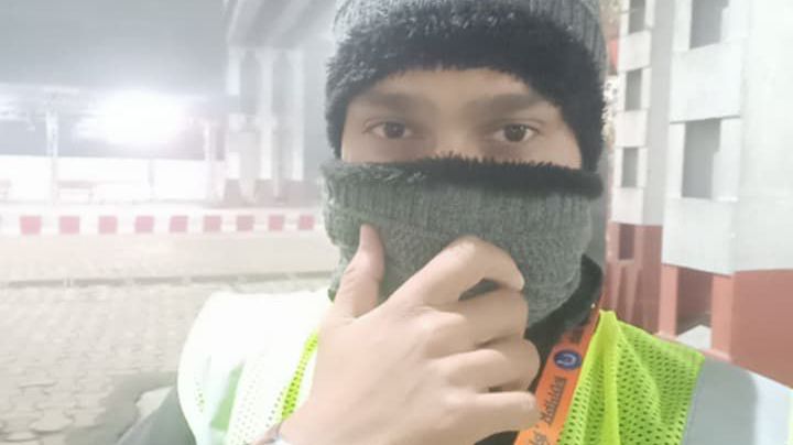 पावटा के सुबेसिंह चौधरी ने चलती ट्रेन से गिरते यात्री को बचाया, नैनी स्टेशन पर दिखाया अद्भुत साहस