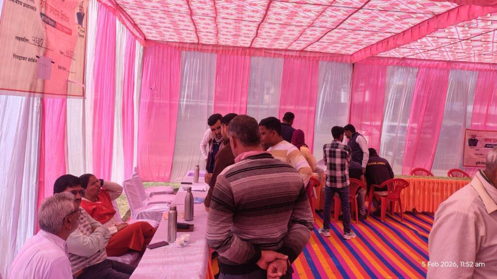 पावटा के टसकोला में ग्राम उत्थान शिविर आयोजित