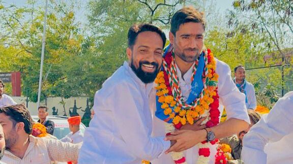 राजस्थान की राजधानी जयपुर में विनोद जाखड़ का भव्य स्वागत