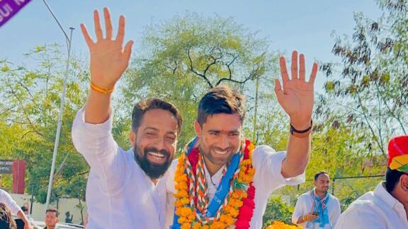 राजस्थान की राजधानी जयपुर में विनोद जाखड़ का भव्य स्वागत