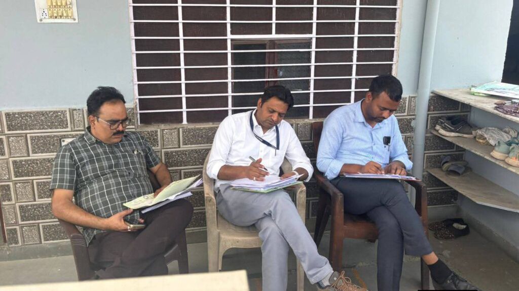 कोटपूतली-बहरोड़ जिले में अवैध गैस एजेंसी पर बड़ी कार्रवाई, 201 कॉमर्शियल सिलेंडर जब्त