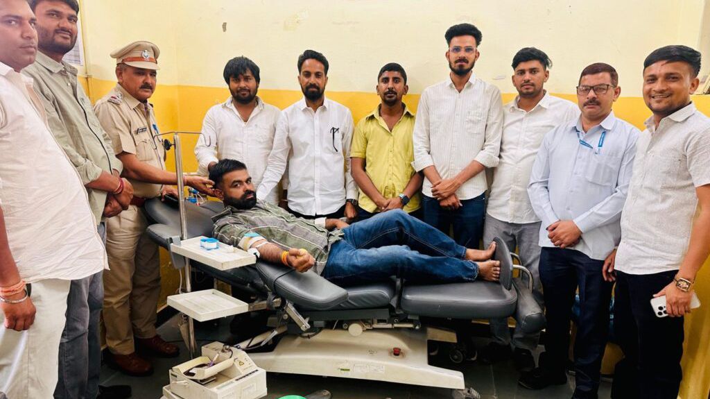 राजस्थान पुलिस स्थापना दिवस पर बीडीएम अस्पताल में रक्तदान शिविर