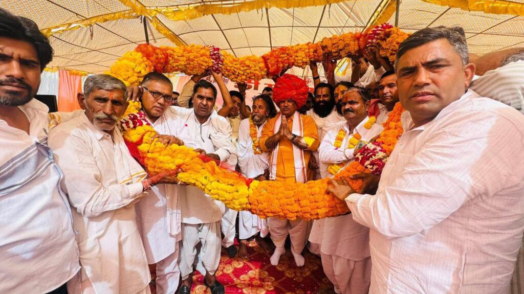 पावटा के रूपपुरा में भक्ति का संगम: गृह राज्यमंत्री जवाहर सिंह बेढ़म की गरिमामयी मौजूदगी में प्राण प्रतिष्ठा सम्पन्न