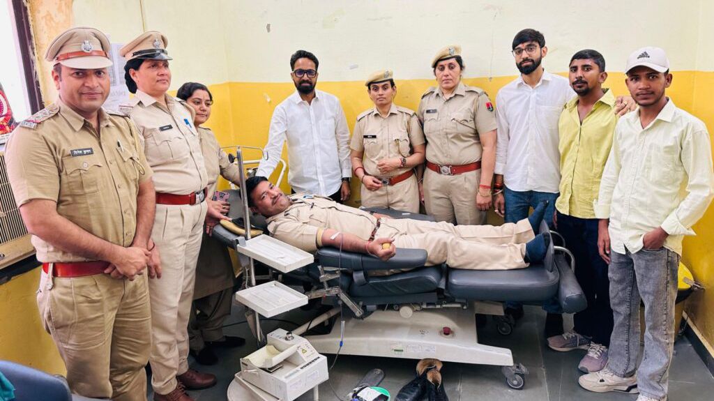 राजस्थान पुलिस स्थापना दिवस पर बीडीएम अस्पताल में रक्तदान शिविर
