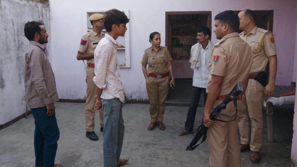 कोटपूतली-बहरोड़ जिला पुलिस की एरिया डोमिनेशन अभियान में बड़ी कार्रवाई : 190 ठिकानों पर दबिश, 42 अपराधी गिरफ्तार