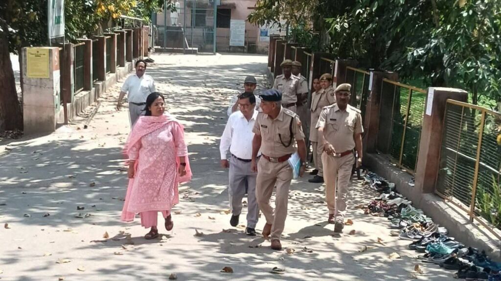 कोटपूतली-बहरोड़ जिले में आरपीएससी एसआई- प्लाटून कमांडर परीक्षा शांति व पारदर्शिता के साथ सम्पन्न