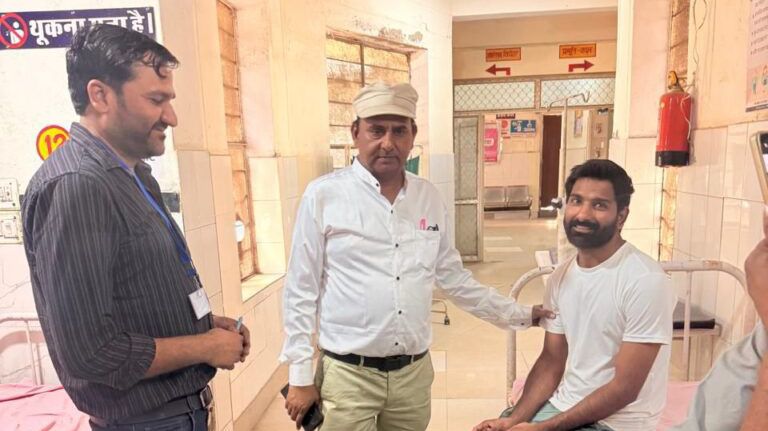 पावटा उपजिला अस्पताल का संयुक्त निदेशक डॉ. यदुनाथ सिंह नाथावत ने किया औचक निरीक्षण