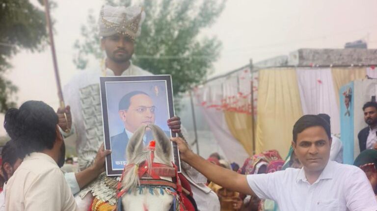 कोटपूतली-बहरोड़ जिले में 78 साल बाद भी सामाजिक बेड़ियां बरकरार, पुलिस सुरक्षा में निकली दलित दूल्हे की बिंदौरी