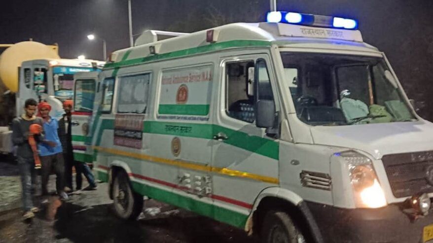 कोटपूतली-बहरोड़ जिले में भीषण सड़क हादसा: बस-ट्रेलर भिड़ंत में 2 की मौत, 21 घायल