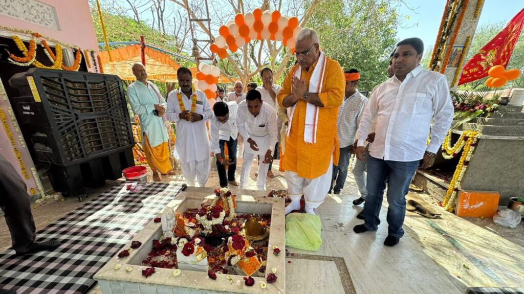 पावटा के रूपपुरा में भक्ति का संगम: गृह राज्यमंत्री जवाहर सिंह बेढ़म की गरिमामयी मौजूदगी में प्राण प्रतिष्ठा सम्पन्न