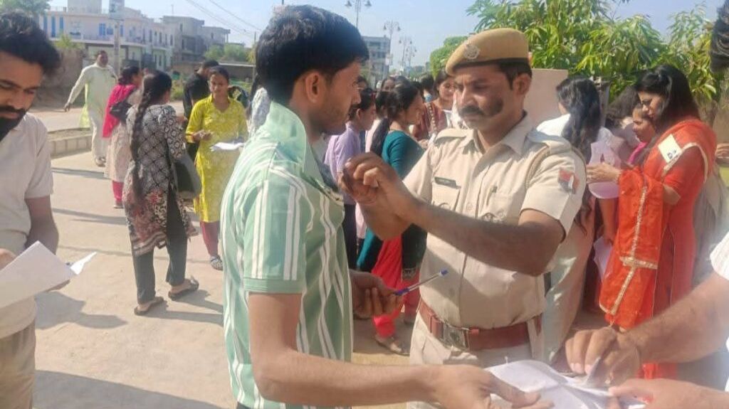 कोटपूतली-बहरोड़ जिले में आरपीएससी एसआई- प्लाटून कमांडर परीक्षा शांति व पारदर्शिता के साथ सम्पन्न