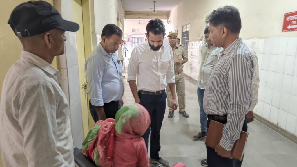 कोटपूतली-बहरोड़ जिले में भीषण सड़क हादसा: बस-ट्रेलर भिड़ंत में 2 की मौत, 21 घायल