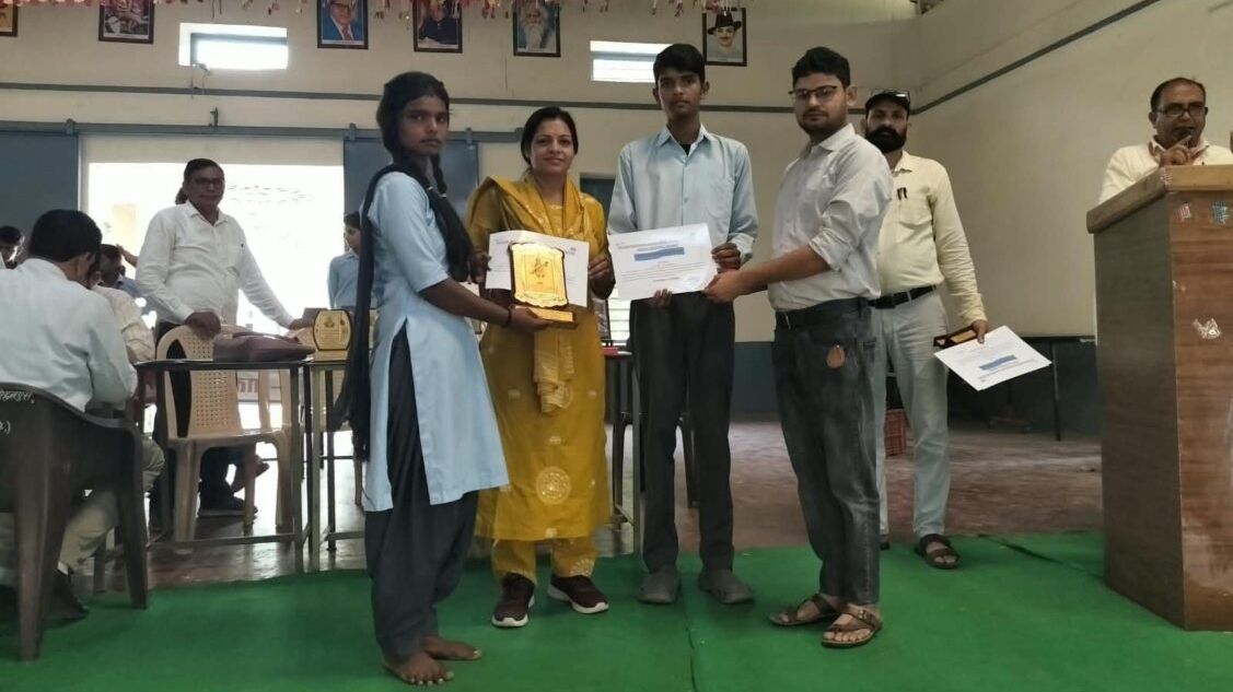 पावटा ब्लॉक के प्रागपुरा विद्यालय में अंतर विद्यालय प्रतियोगिताओं का आयोजन
