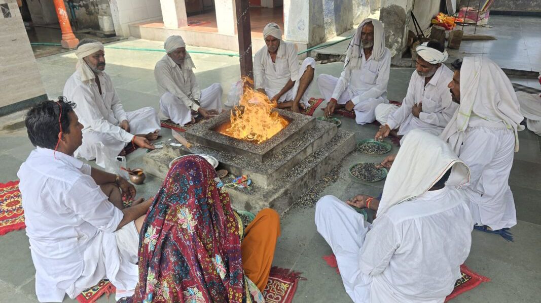 पावटा के भूतेश्वर में विशाल भण्डारे का आयोजन पावटा के भूतेश्वर में विशाल भण्डारे का आयोजन