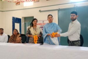 पावटा क्षेत्र के पीएम श्री महात्मा गांधी स्कूल में विधिक जागरूकता शिविर, ‘कोर्ट वाली दीदी’ पेटी की शुरुआत
