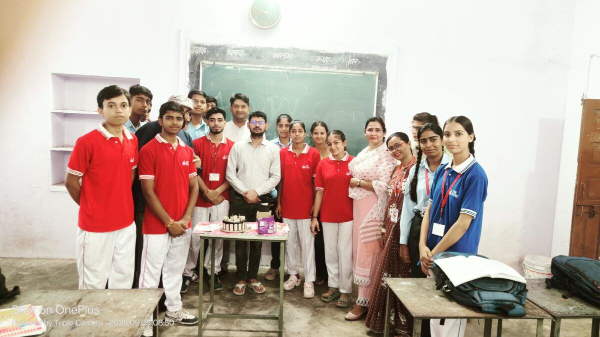 पावटा में राशि कुमावत बनीं एक दिन की प्राचार्य, शिक्षक दिवस पर विद्यार्थियों ने निभाई गुरु की भूमिका